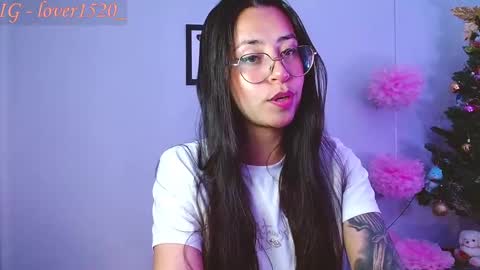 Snapshot of dulcemaria_alvarez22 chatting on January 19, 5:37 am Dulce online show from January 19, 5:37 am