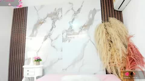 Dulce online show from May 28, 12:13 pm