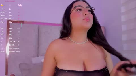 Snapshot of dulcepatersson chatting on September 25, 2:48 am DULCE online show from September 25, 2:48 am