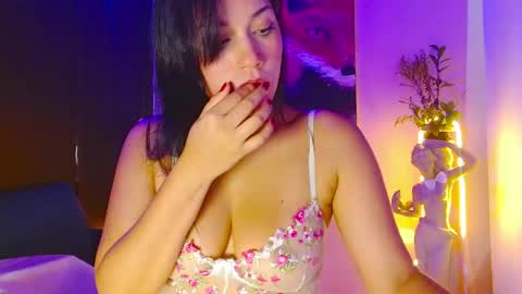 Snapshot of dulcepicante_1 chatting on May 20, 8:53 am dulcepicante_1 online show from May 20, 8:53 am