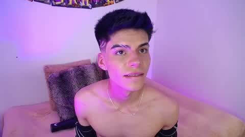 Dulcey online show from October 8, 3:48 am