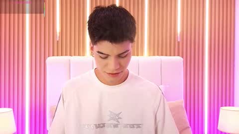 Dulcey online show from March 29, 5:07 am