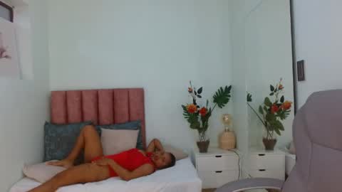 dulci_mendez online show from June 3, 12:08 pm