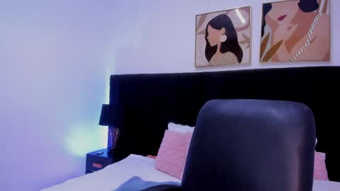 Dulce online show from April 20, 7:59 pm