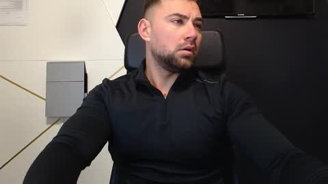 DuncanStone online show from November 23, 5:18 am