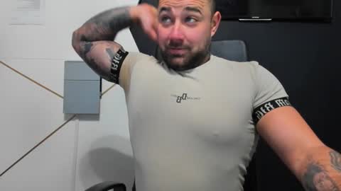 DuncanStone online show from December 1, 5:45 am