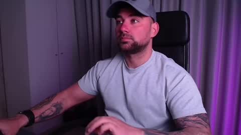 DuncanStone online show from April 23, 6:03 am