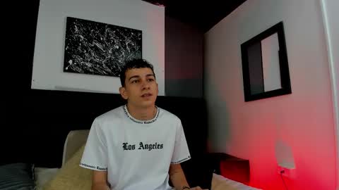 Thomas and Noah online show from October 4, 11:52 am