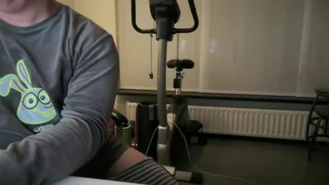 Snapshot of duploxxxxx chatting on February 19, 11:46 pm duploxxxxx online show from February 19, 11:46 pm