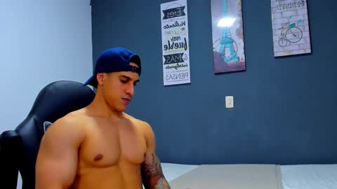 Snapshot of duran_dhikol1 chatting on October 17, 2:37 am duran_dhikol1 online show from October 17, 2:37 am