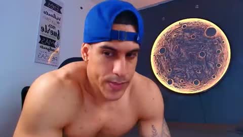 Snapshot of duran_dhikol1 chatting on July 19, 10:57 pm duran_dhikol1 online show from July 19, 10:57 pm
