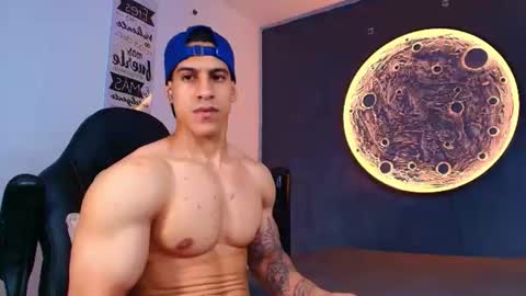 Snapshot of duran_dhikol1 chatting on July 27, 9:55 pm duran_dhikol1 online show from July 27, 9:55 pm