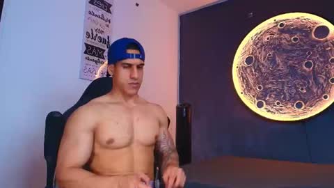 Snapshot of duran_dhikol1 chatting on August 1, 10:08 pm duran_dhikol1 online show from August 1, 10:08 pm
