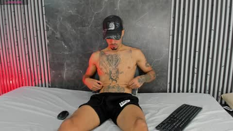 Snapshot of duriel_ chatting on December 12, 1:28 pm Duriel online show from December 12, 1:28 pm