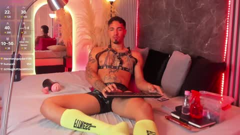 Snapshot of duriel_ chatting on January 23, 6:14 pm Duriel online show from January 23, 6:14 pm