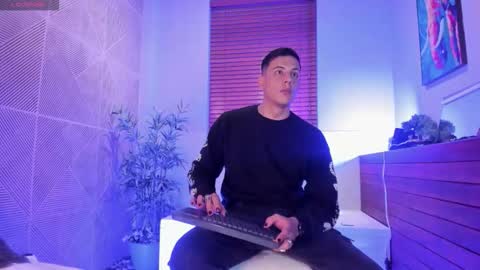 Dustin Sonne online show from December 22, 3:36 am