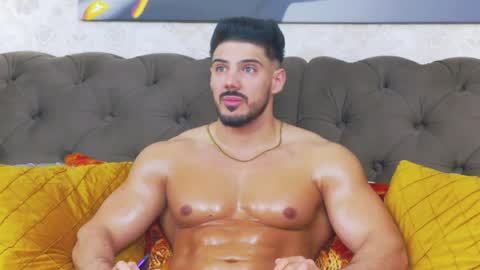 Dustin online show from April 6, 4:10 am