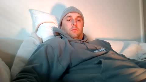 dustyroy09 online show from June 5, 5:25 am