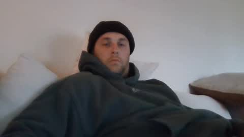 Snapshot of dustyroy09 chatting on July 24, 7:17 am dustyroy09 online show from July 24, 7:17 am