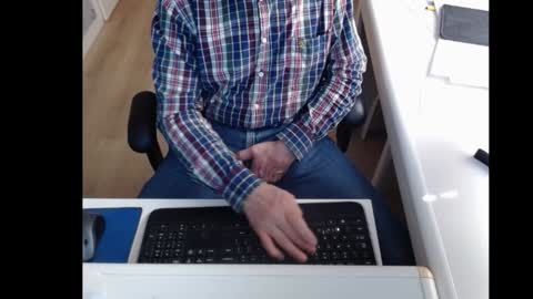 dutchpornking2 online show from February 3, 12:36 pm