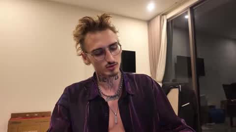 lokisweet online show from January 12, 7:41 pm