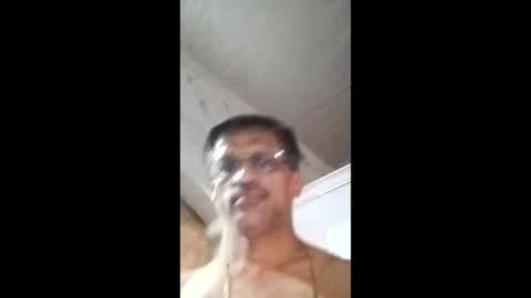 Snapshot of dvbhide chatting on May 12, 11:18 am dvbhide online show from May 12, 11:18 am