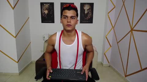 dwayne_brown online show from January 26, 8:02 pm