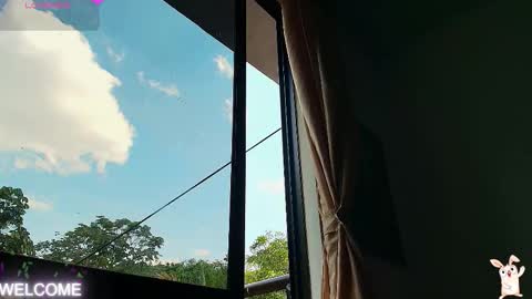 dwayne_brown online show from October 19, 7:03 pm