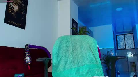 dwayne_brown online show from June 8, 1:55 pm