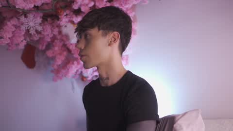 Dwayne xx online show from December 17, 9:16 pm