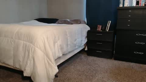 dwhitey4u online show from May 25, 4:24 pm