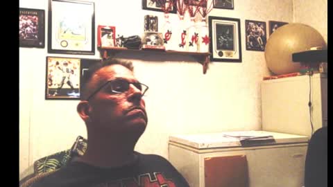 dwinmontana online show from September 11, 4:01 am