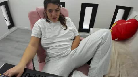 dayana online show from February 7, 6:06 am