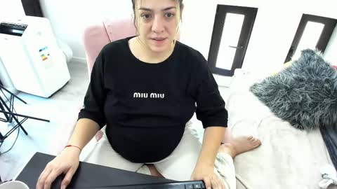 dayana online show from May 26, 4:41 am