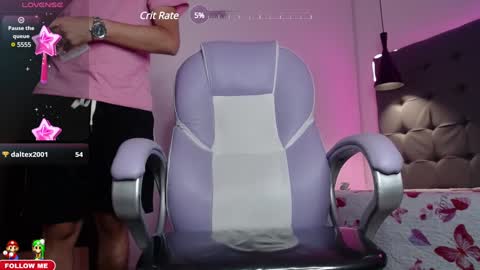 Snapshot of dyla_n18_ chatting on January 11, 12:01 am dyla_n18_ online show from January 11, 12:01 am