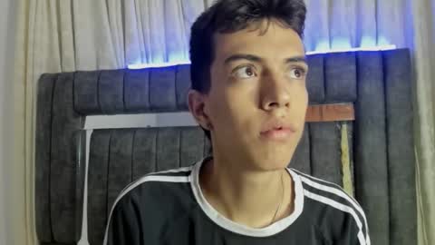 Dylan online show from September 12, 11:21 am