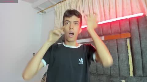 Dylan online show from October 13, 11:54 am