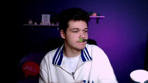 dylan_bold online show from November 14, 8:40 pm