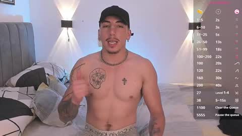 Bryan model independient online show from December 4, 5:00 pm