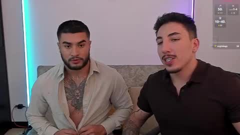 Bryan model independient online show from April 23, 7:38 pm