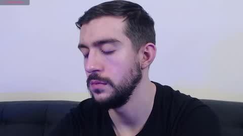 Dylan online show from February 21, 12:27 am