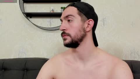 Dylan online show from April 20, 10:11 pm