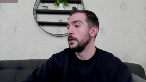 Dylan online show from April 23, 12:23 am