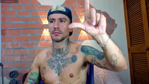 D Y L A N online show from September 21, 8:43 pm