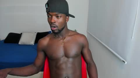 Snapshot of dylantaylor_1 chatting on March 7, 3:51 am Dylan Taylor online show from March 7, 3:51 am