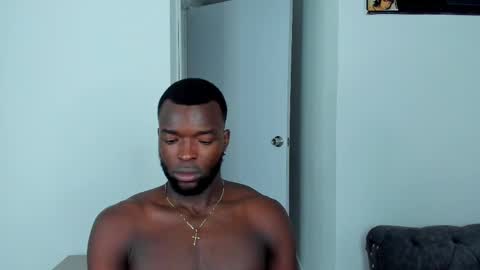 Snapshot of dylantaylor_1 chatting on September 11, 11:05 pm Dylan Taylor online show from September 11, 11:05 pm