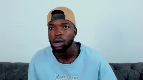 Snapshot of dylantaylor_1 chatting on October 14, 2:12 am Dylan Taylor online show from October 14, 2:12 am