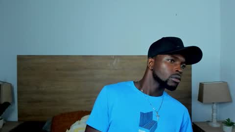 Dylan Taylor online show from January 17, 2:38 am