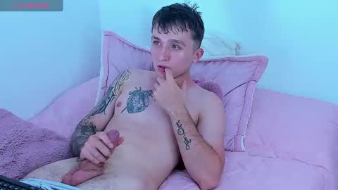 ---DYLAN--- online show from February 2, 5:32 am