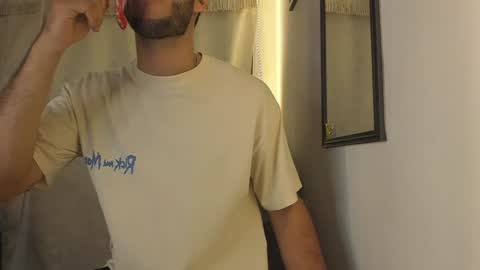 dylanxfun online show from December 7, 4:31 am